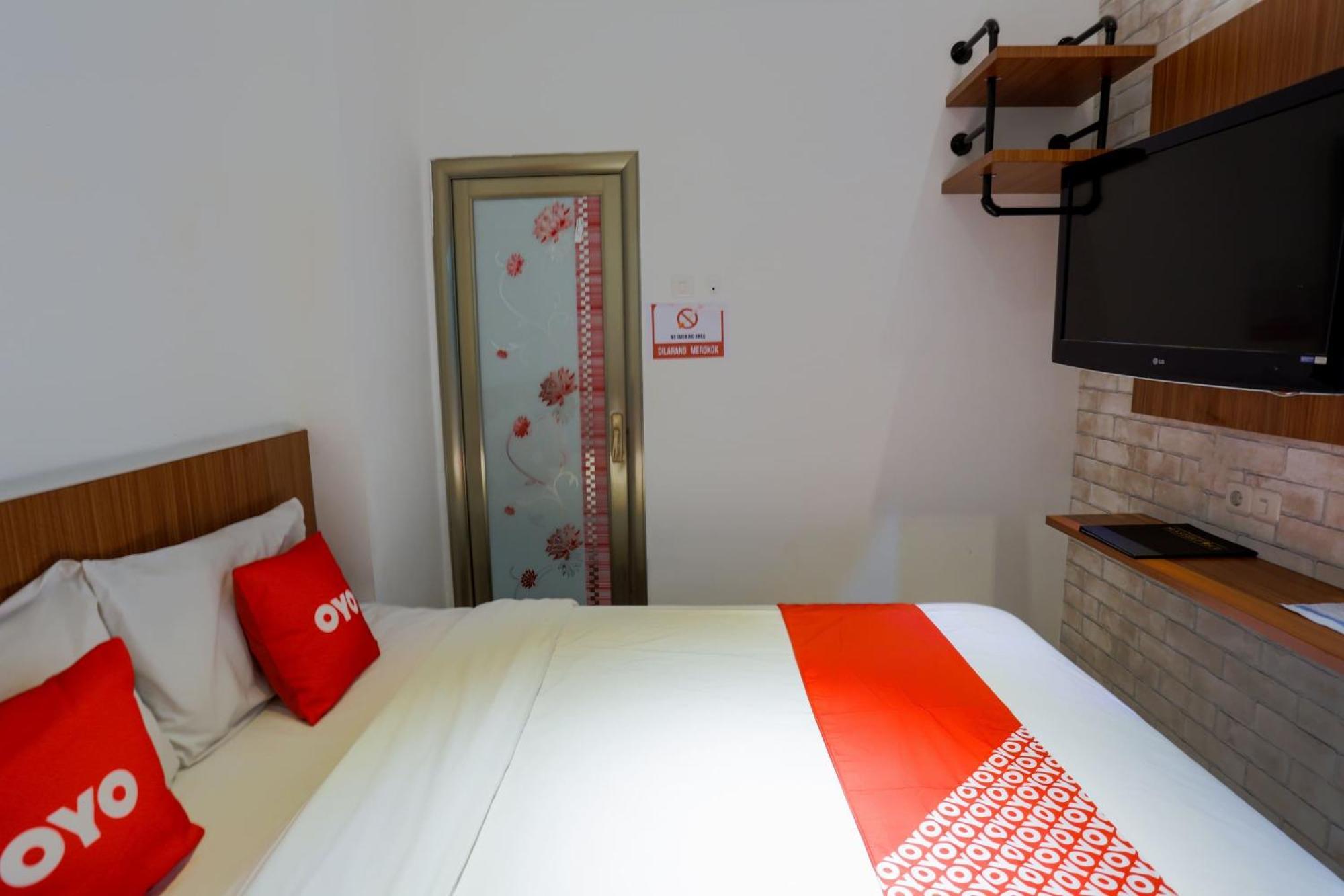 Super Oyo 3109 Point Inn Jakarta Exterior foto