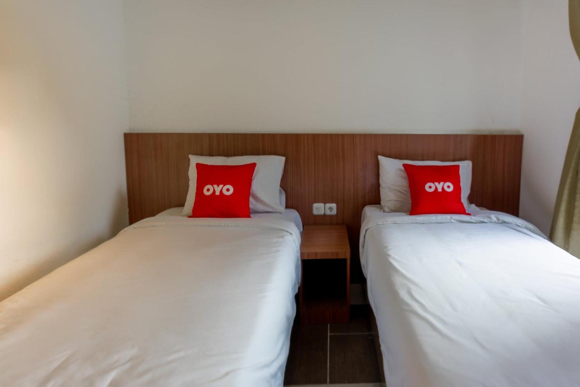 Super Oyo 3109 Point Inn Jakarta Exterior foto