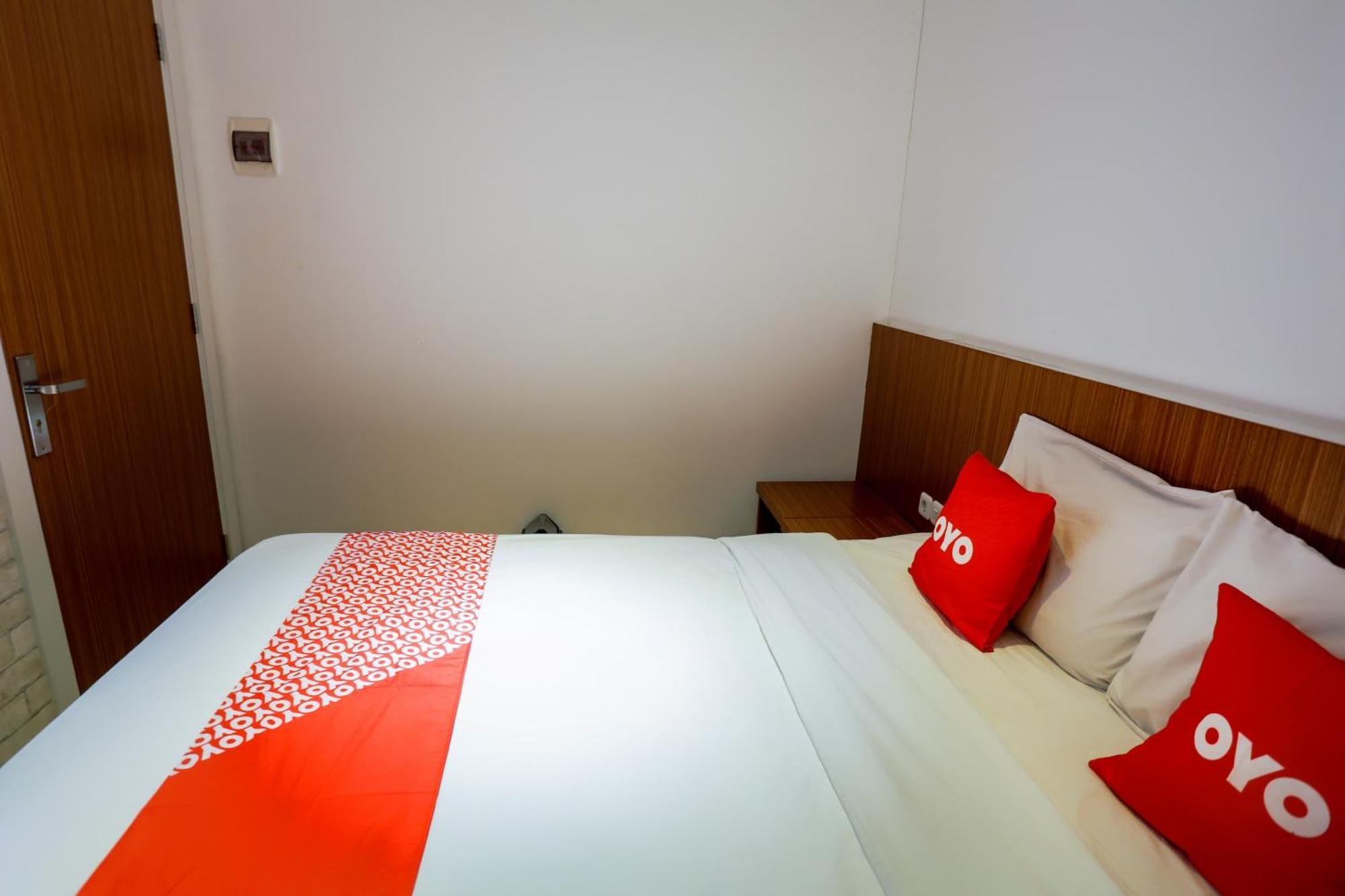 Super Oyo 3109 Point Inn Jakarta Exterior foto